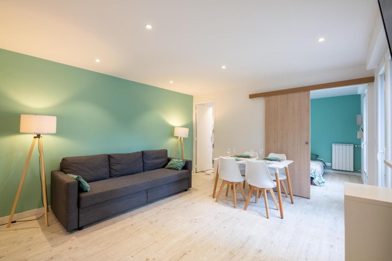 Meuble 2 Etoiles, Wifi, A 2 Pas Des Plages Fréjus Εξωτερικό φωτογραφία
